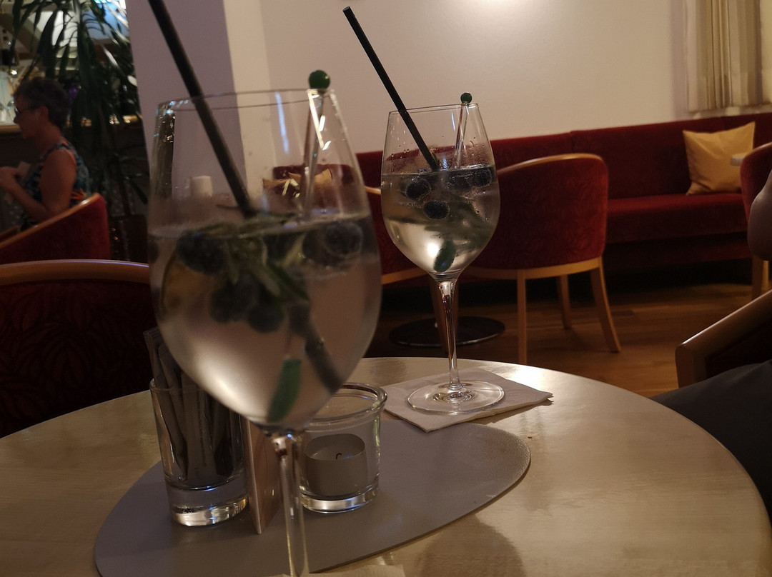 波普哥特奇妙酒店主图