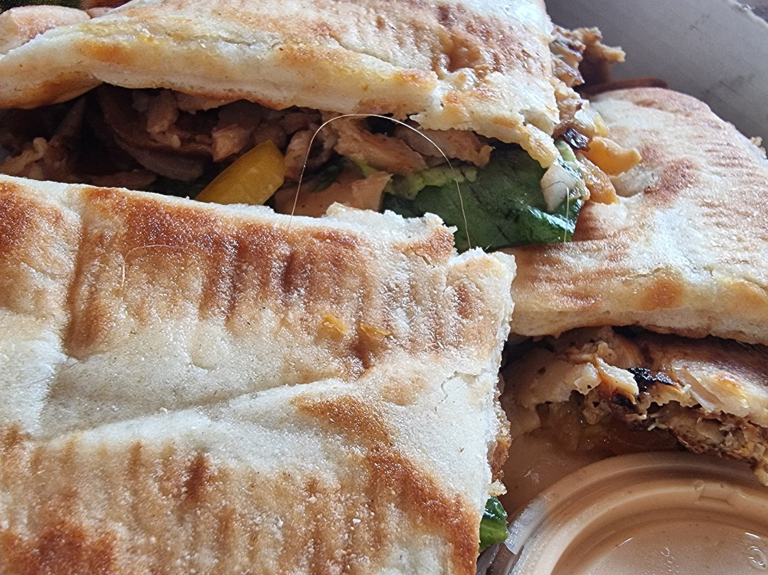 Meraki Greek Street Food cafe