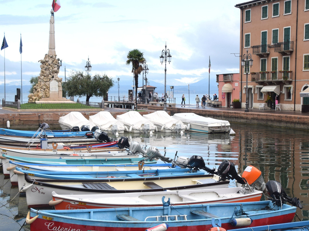 Lungolago di Lazise-拉齐塞必去景点