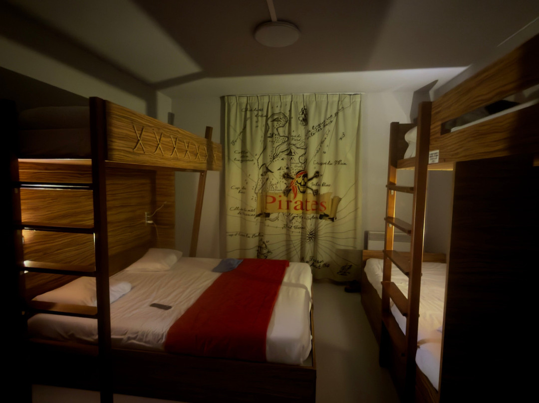 海盗公园酒店主图