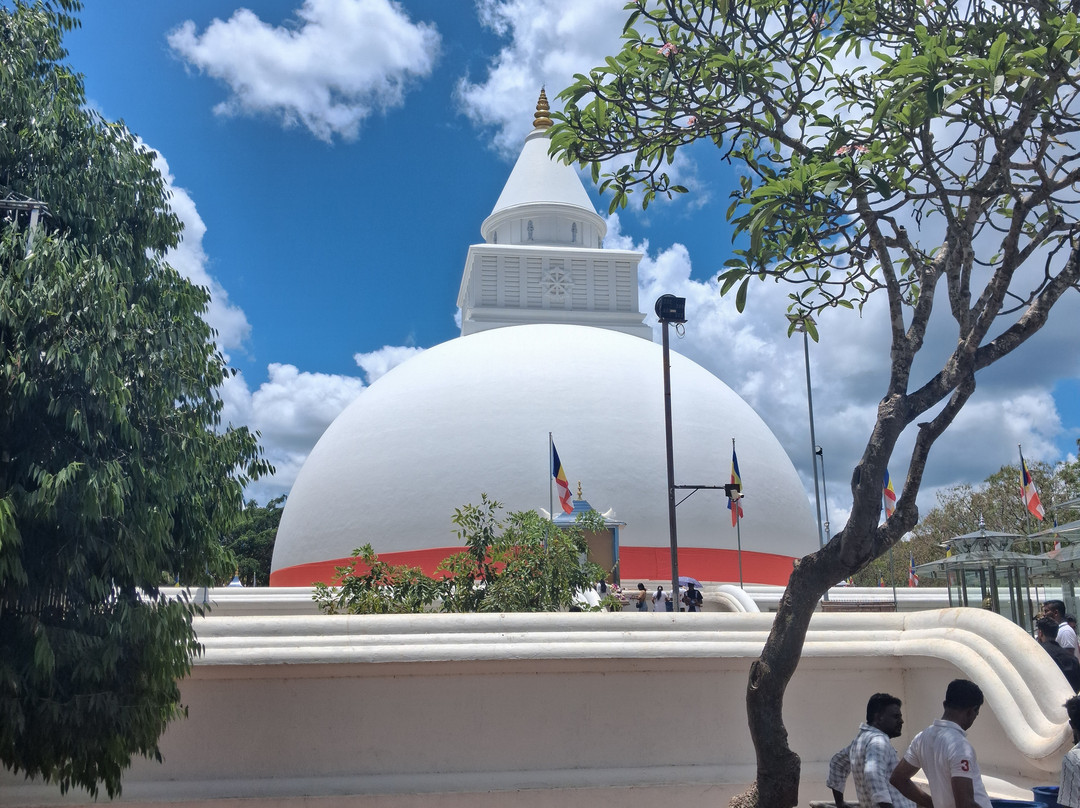 Ceylon leisure travels with sanju-Ja Ela必去景点
