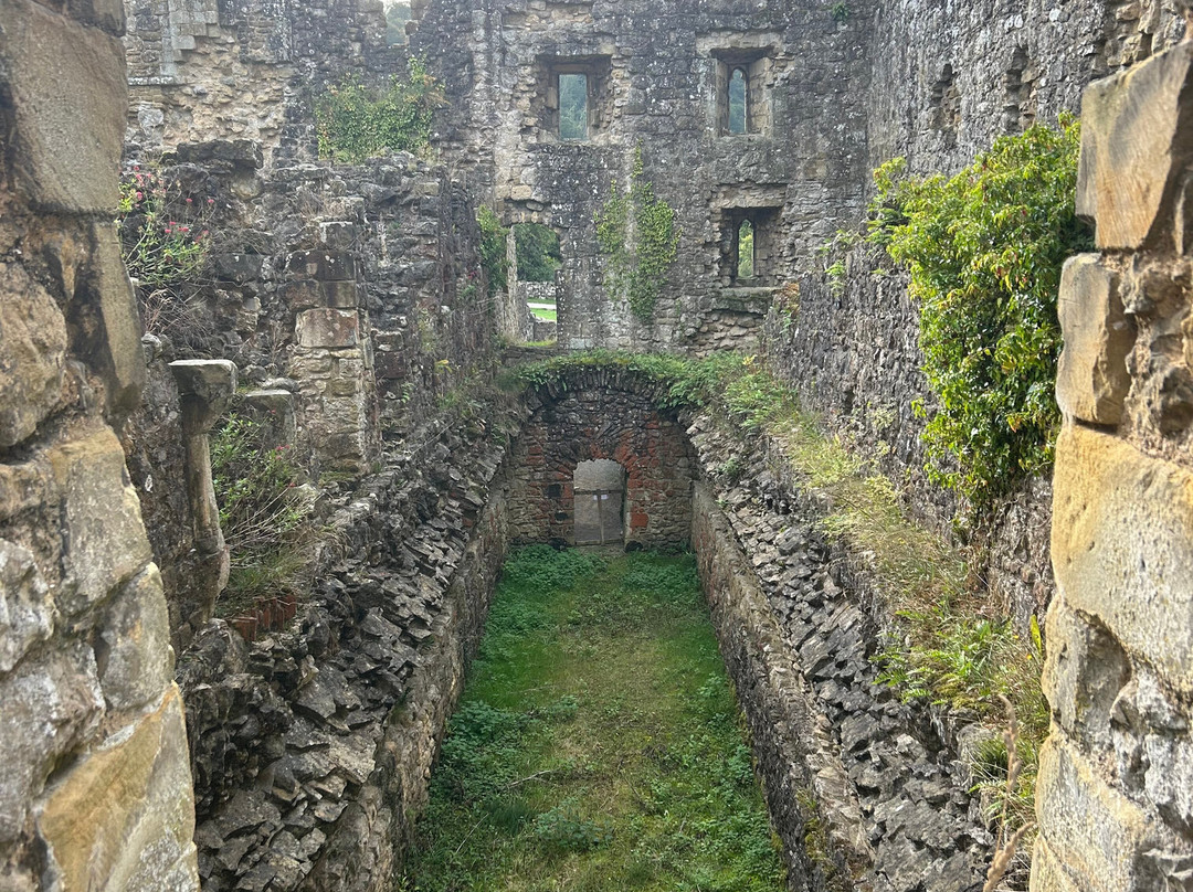 Rievaulx Abbey-赫尔姆斯利必去景点
