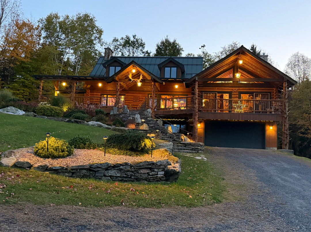 Moose Meadow Lodge & Treehouse主图