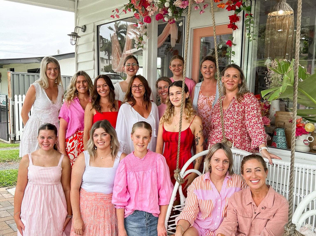 Shannon Hawkes Artisan Florals Yeppoon