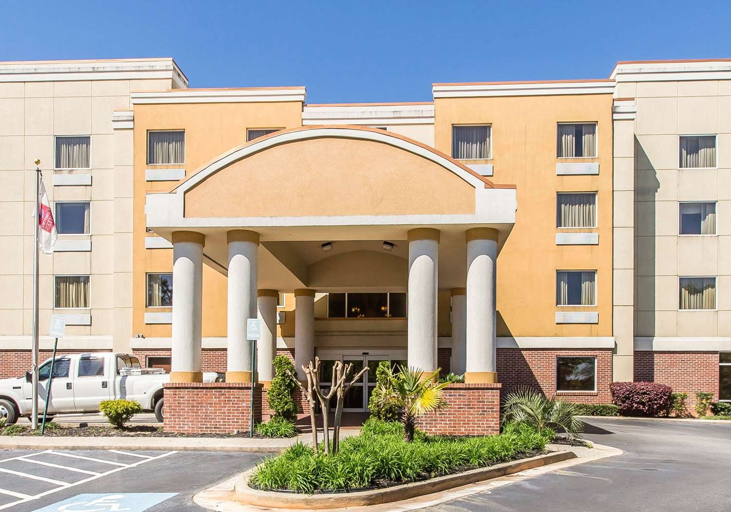 Comfort Suites Forsyth Near I-75-官方