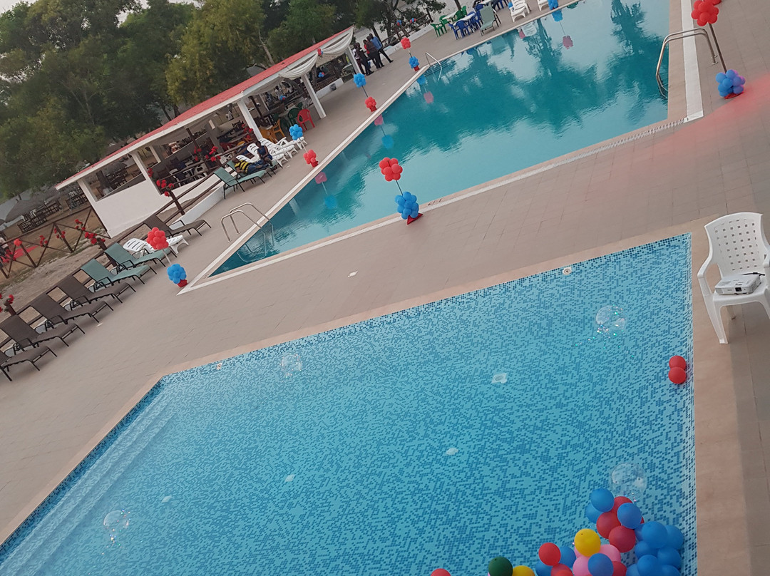 Paynesville酒店住宿-Lake ocean view