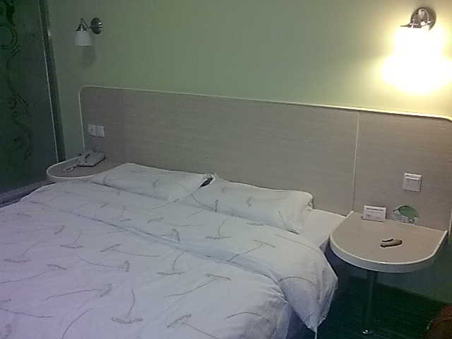 蚌埠宜必思淮河路火车站店主图