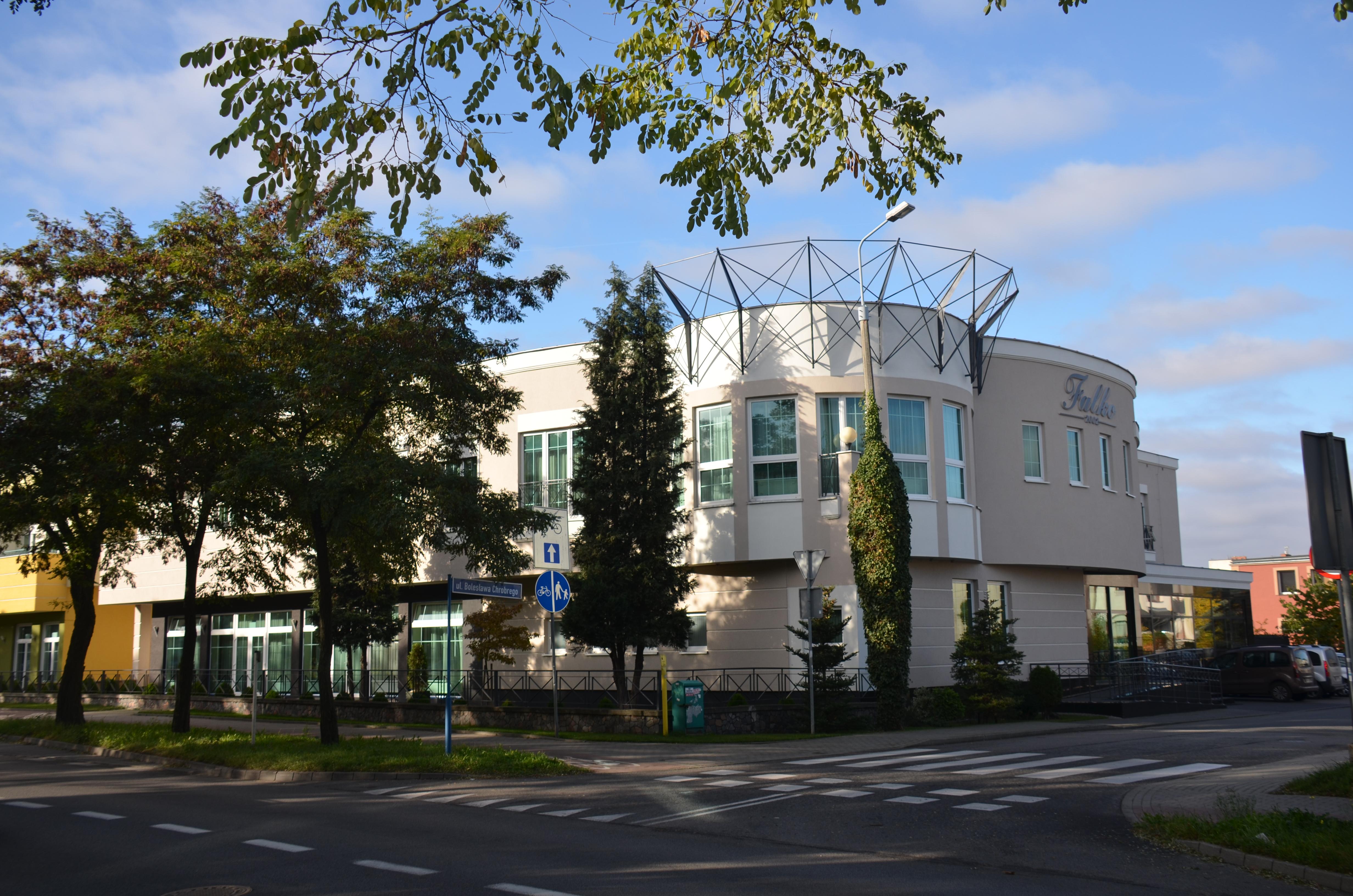 Hotel Falko-官方