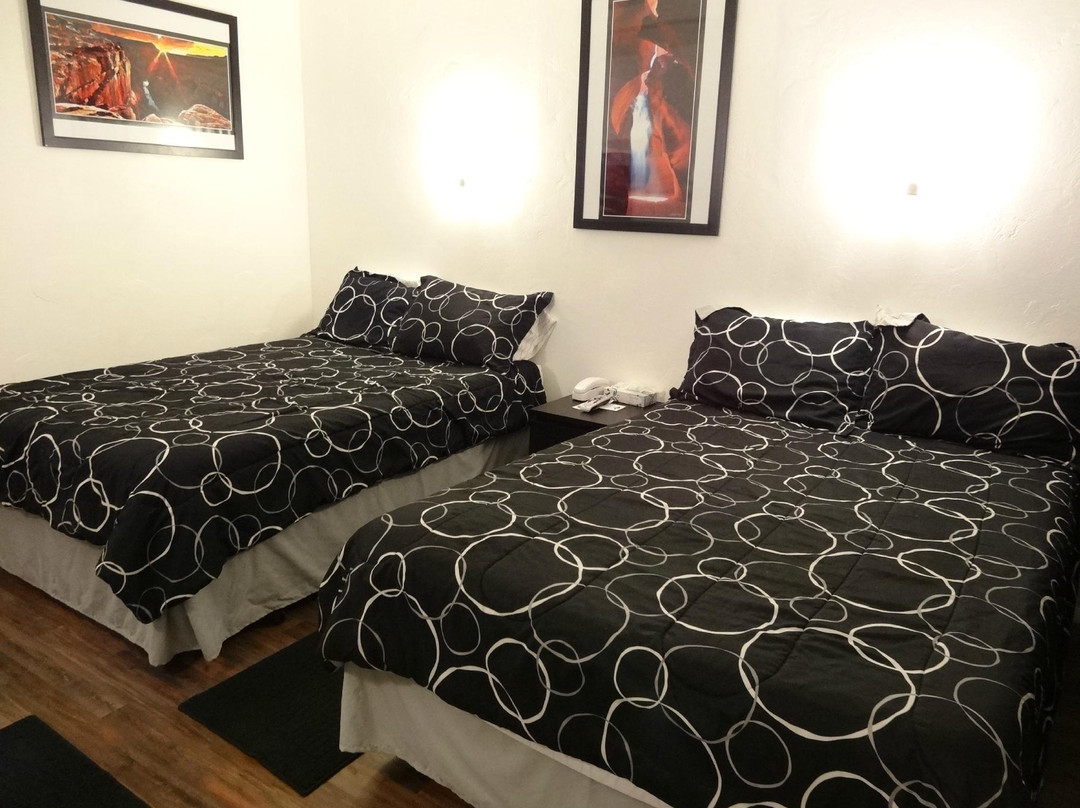 海兰达汽车旅馆