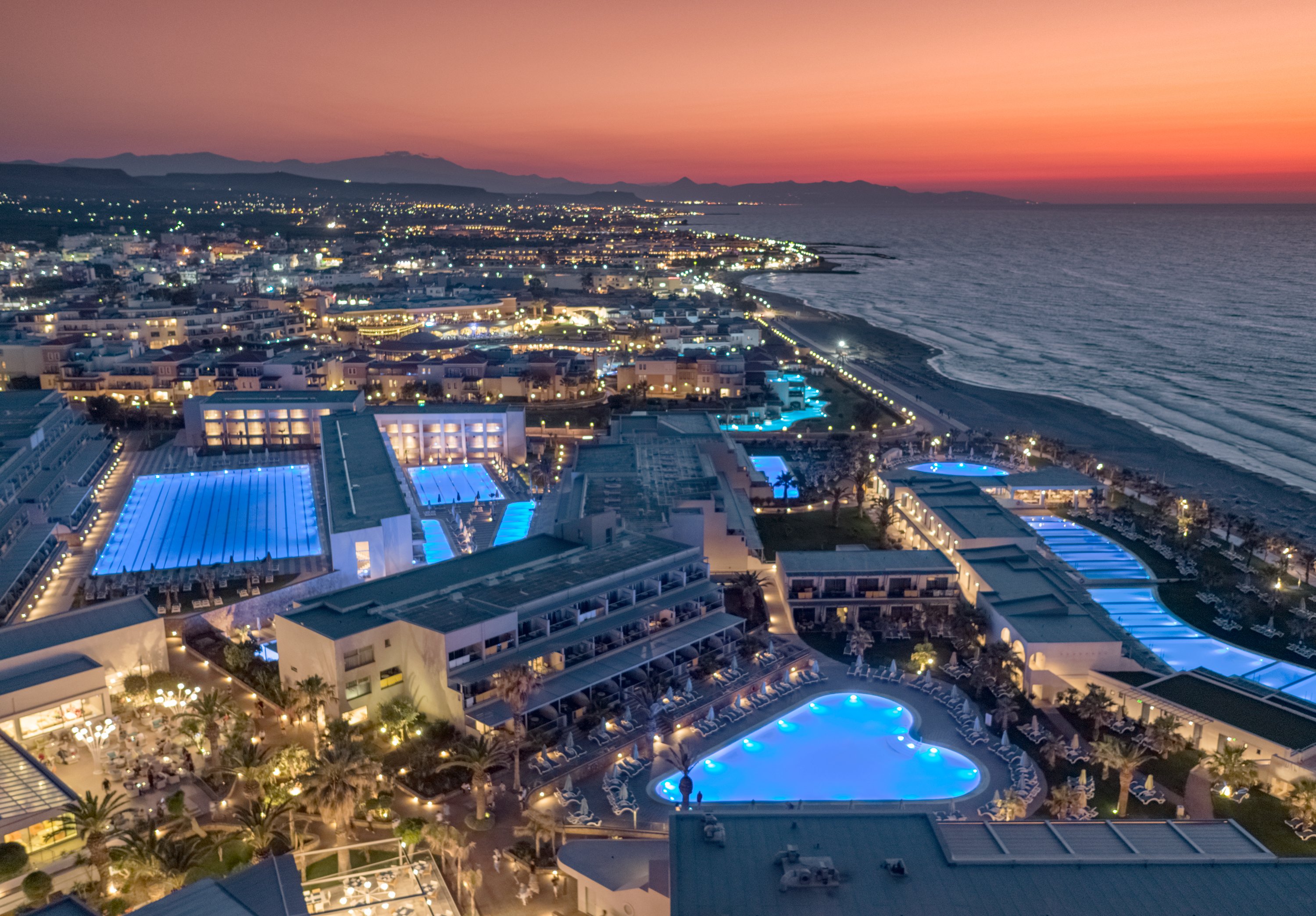 Lyttos Beach-官方