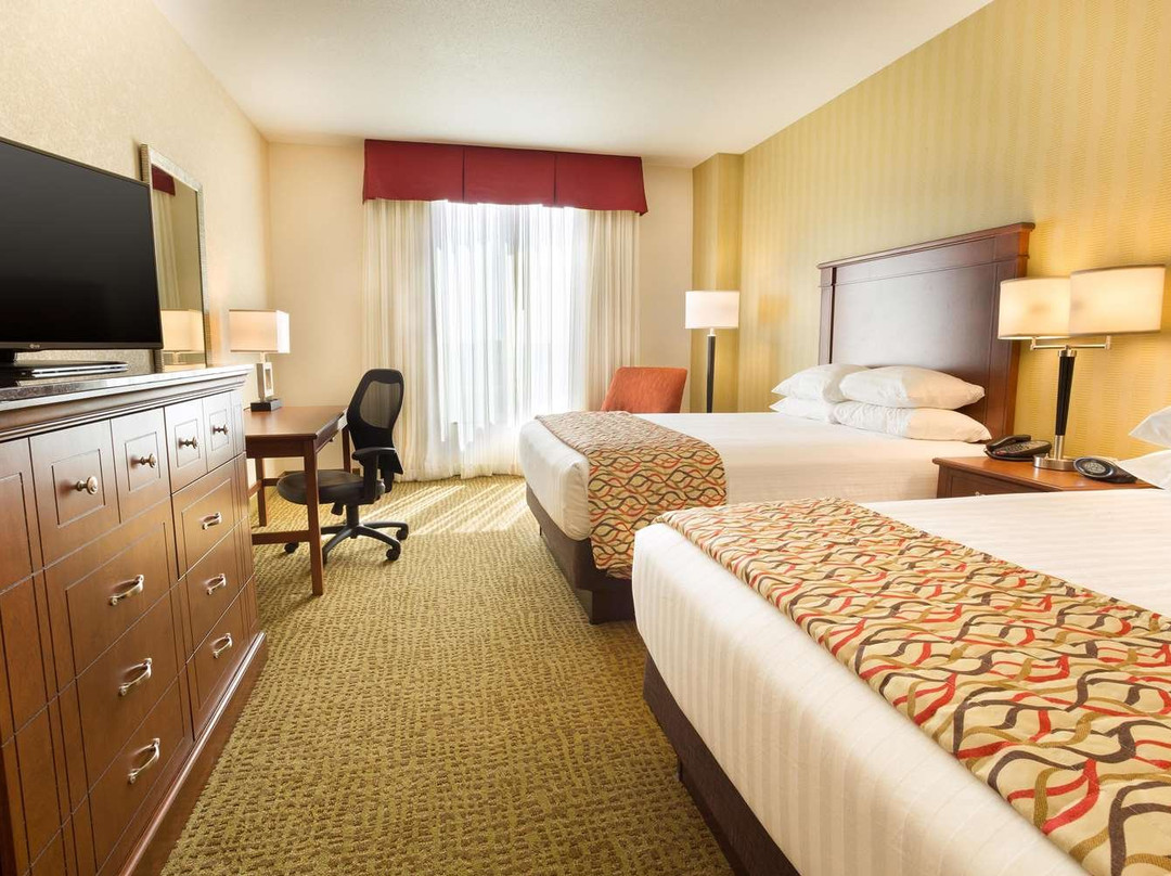 Drury Plaza Hotel Denver Central Park主图