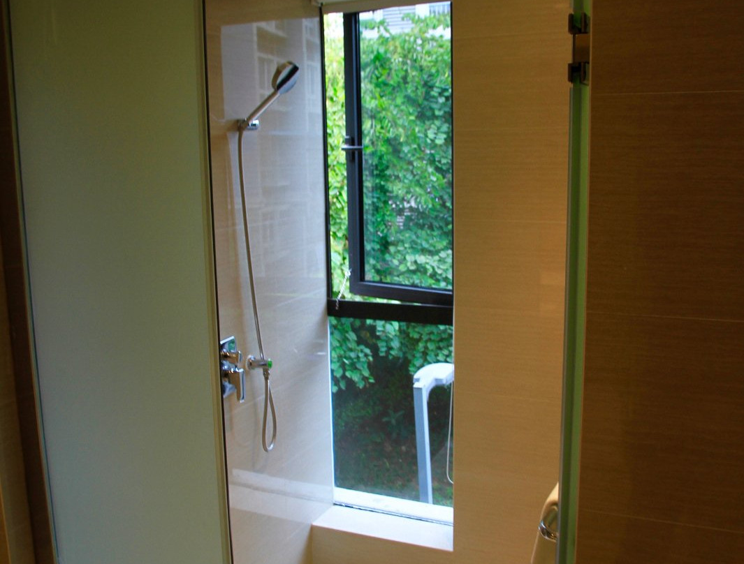 重庆亚朵酒店观音桥鸿恩路主图