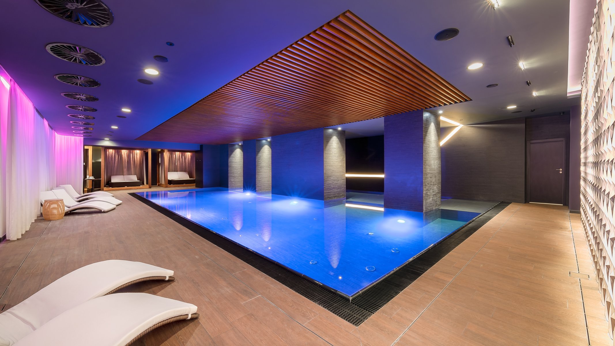 The President-官方