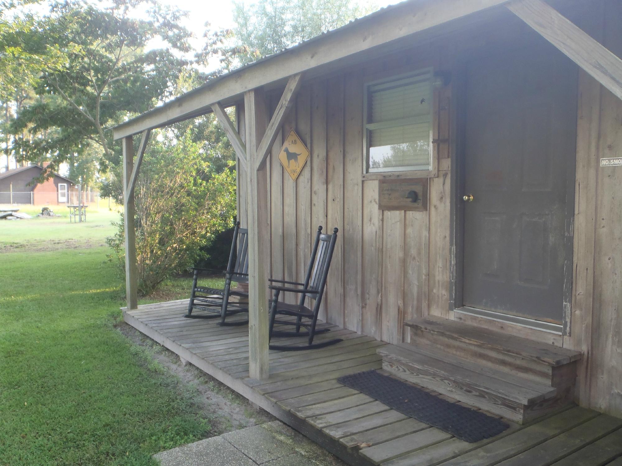 Carawan's Cabins and Campground-浴室