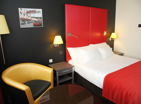 Kurgan酒店住宿-Avenue Park Hotel