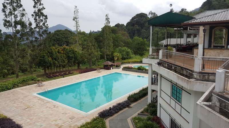 科尔马村波尔加雅希尔斯酒店