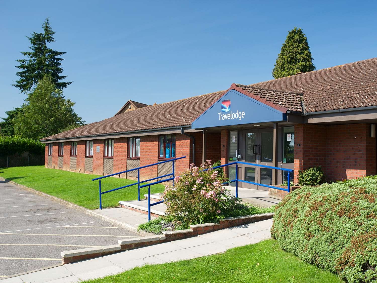 Travelodge Alton Four Marks-官方