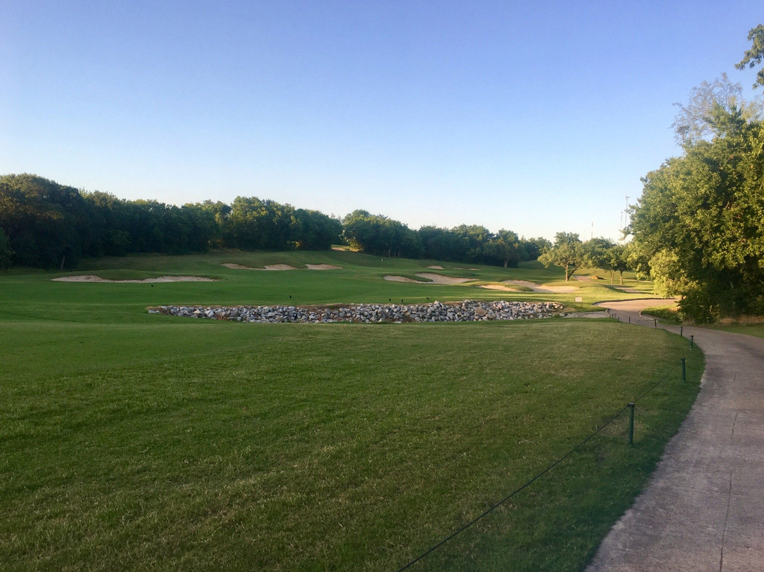 Tangle Ridge Golf Club-大草原城必去景点