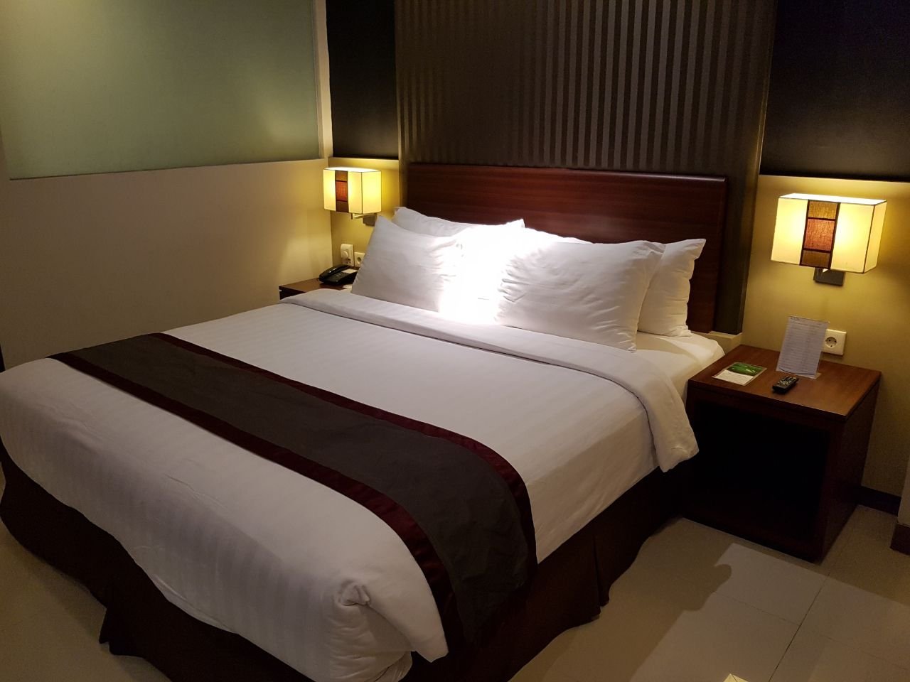 Aston Jambi Hotel & Conference Center-浴室