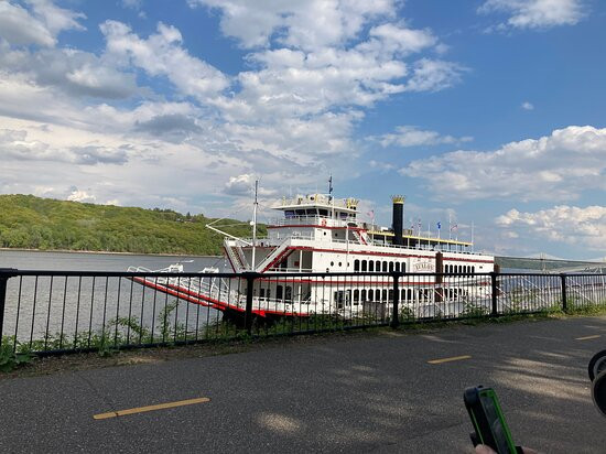 Stillwater River Boats景点图片