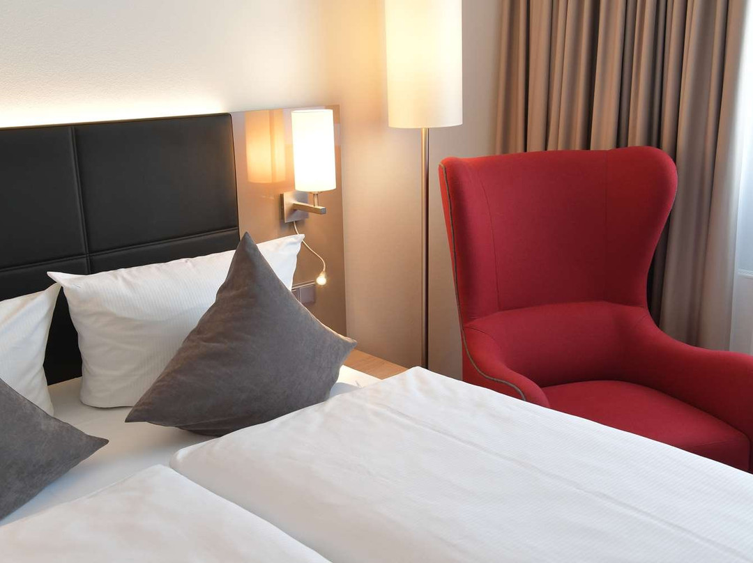 Best Western Queens Hotel Pforzheim-Niefern主图