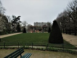 Square Sarah Bernhardt景点图片