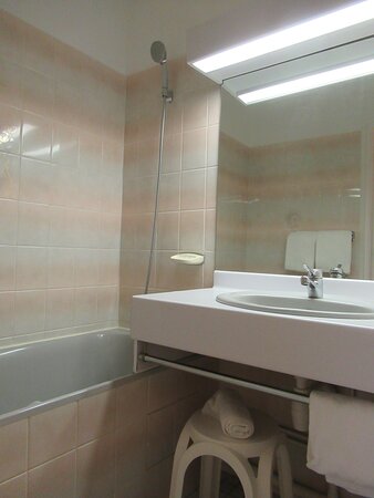 Hotel Beausejour-浴室