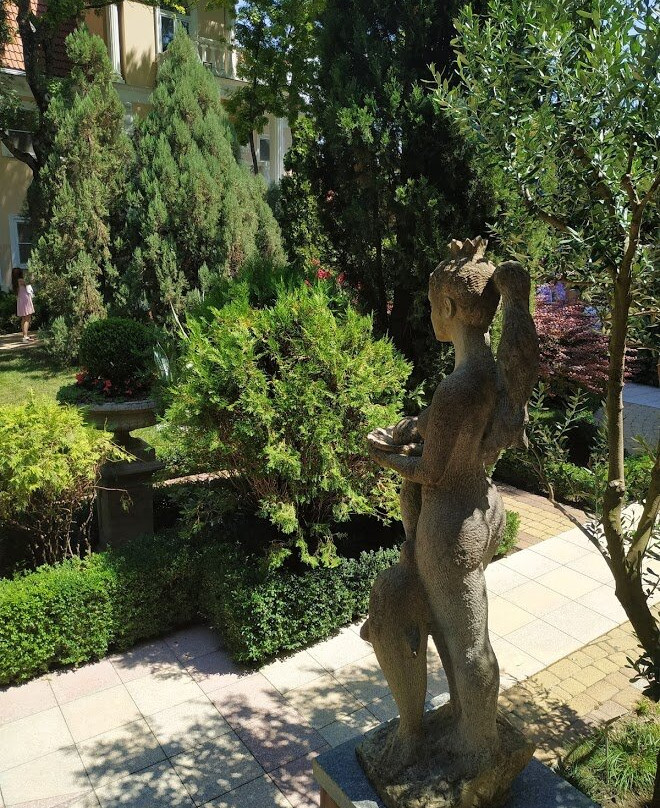 Cultural Center The Stariy Park-Kabardinka必去景点