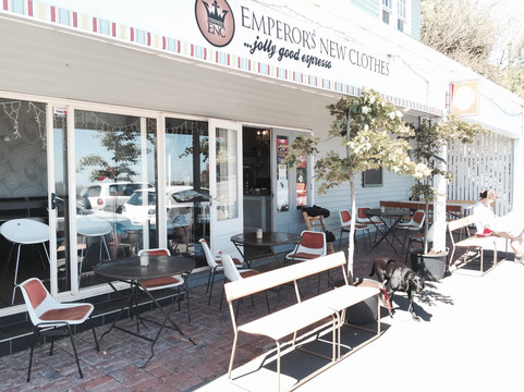 Governors Bay餐馆和美食-Emperor's New Clothes