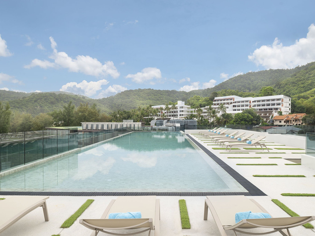 JonoX Phuket Karon Hotel