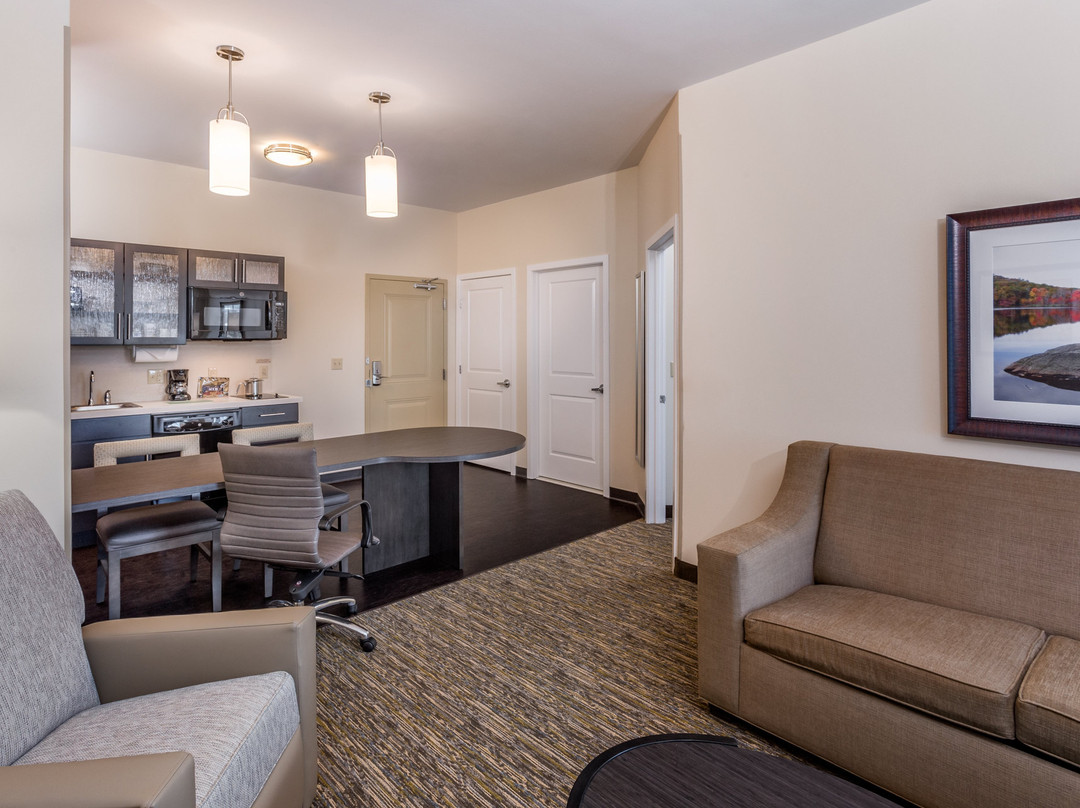 Candlewood Suites Bethlehem South by IHG主图