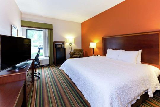 Hampton Inn Winston-salem Hanes Mall主图