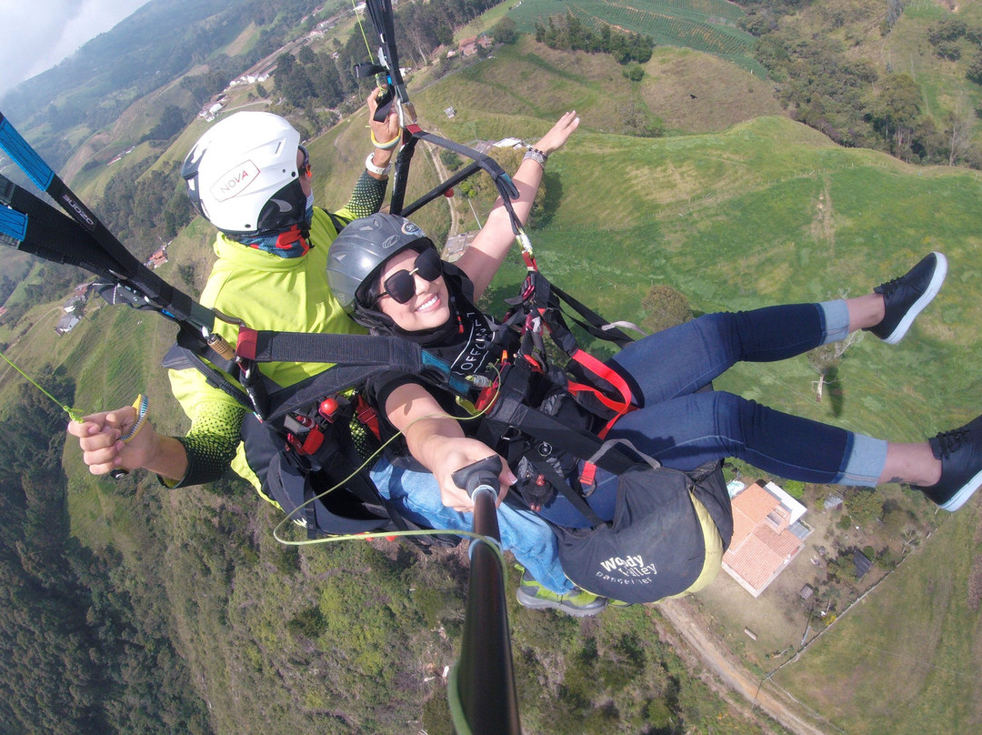 Dream Flying Paragliding景点图片