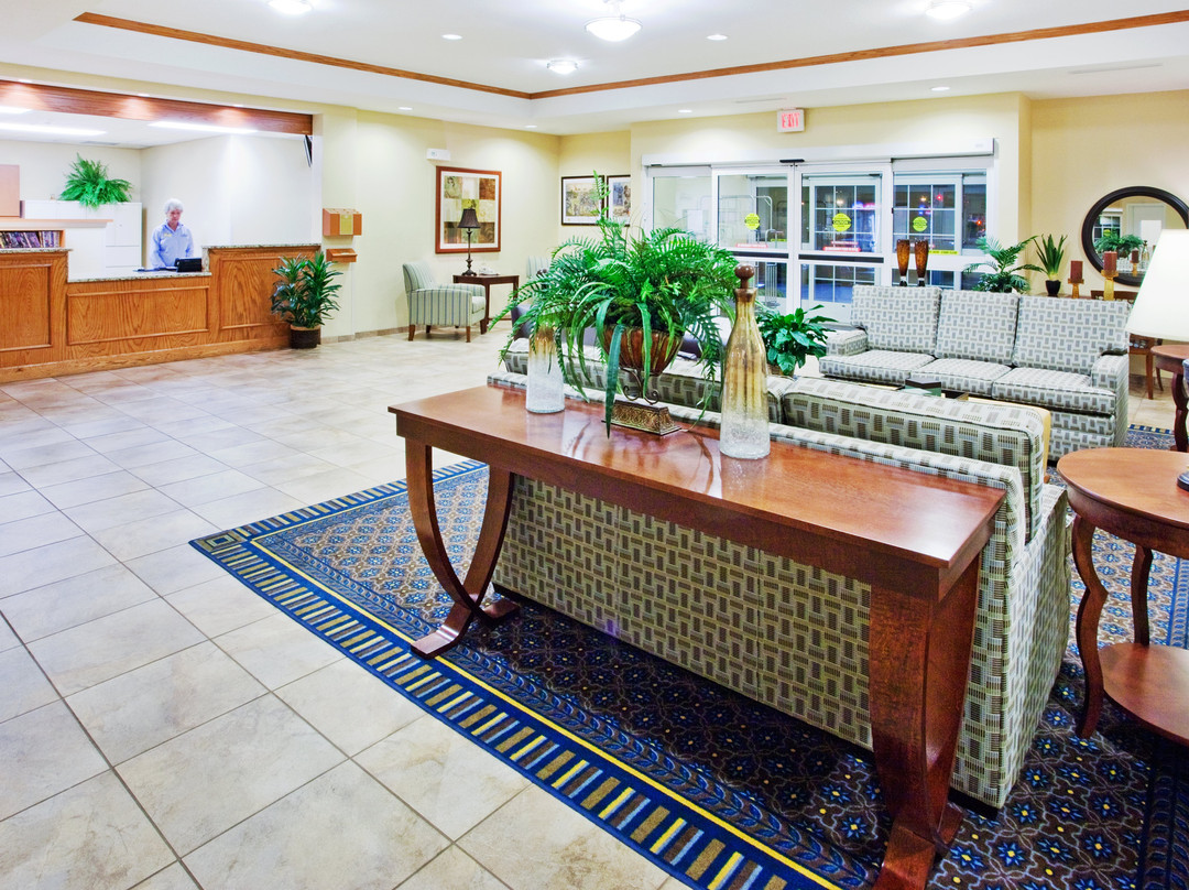 Candlewood Suites Columbus - Fort Moore by IHG主图