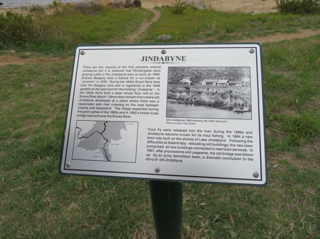 Sir Paul Edmund Strzelecki Monument-金德拜恩必去景点