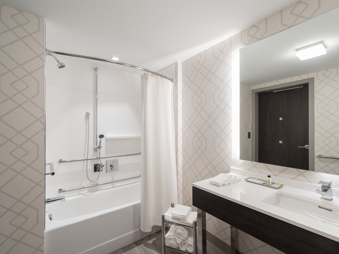 Holiday Inn Boston Logan Airport - Chelsea By Ihg主图