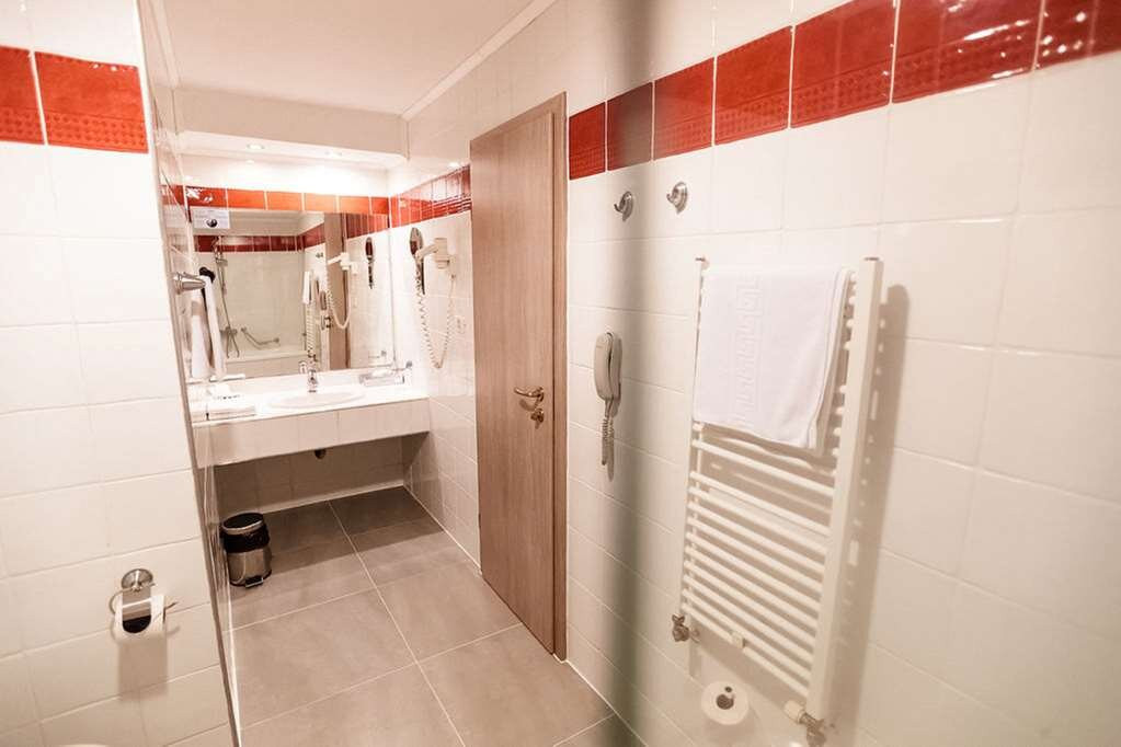 Best Western Plus Lido Hotel主图