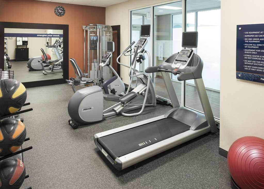 Hampton Inn & Suites St. Louis at Forest Park主图