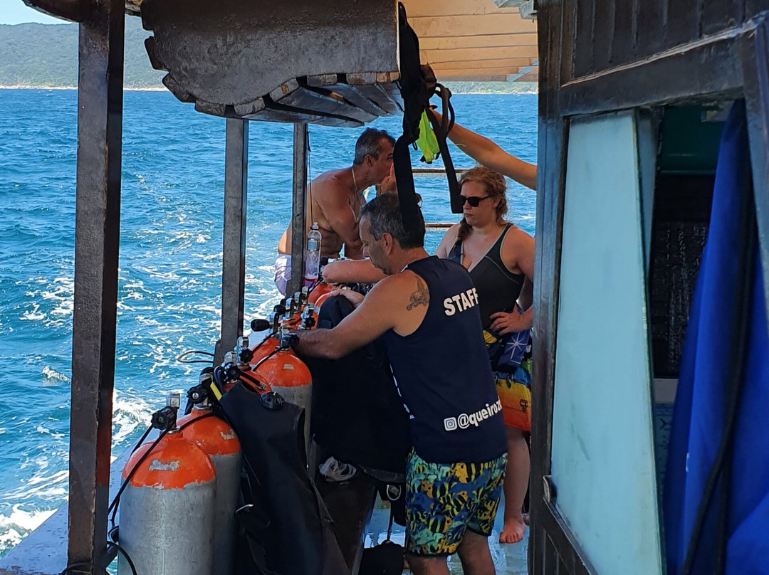 Queiroz Diver-阿拉伊阿尔港必去景点