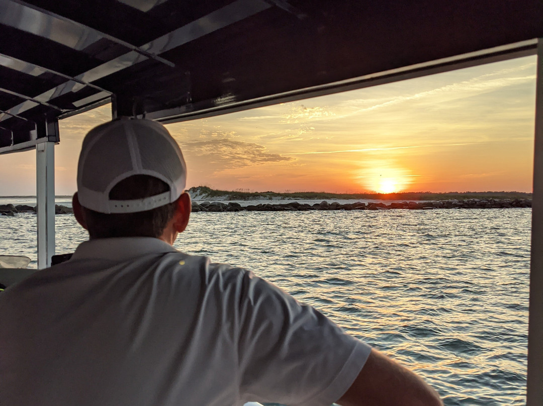 Carolina Runner Boat Tours-赖茨维尔比奇必去景点