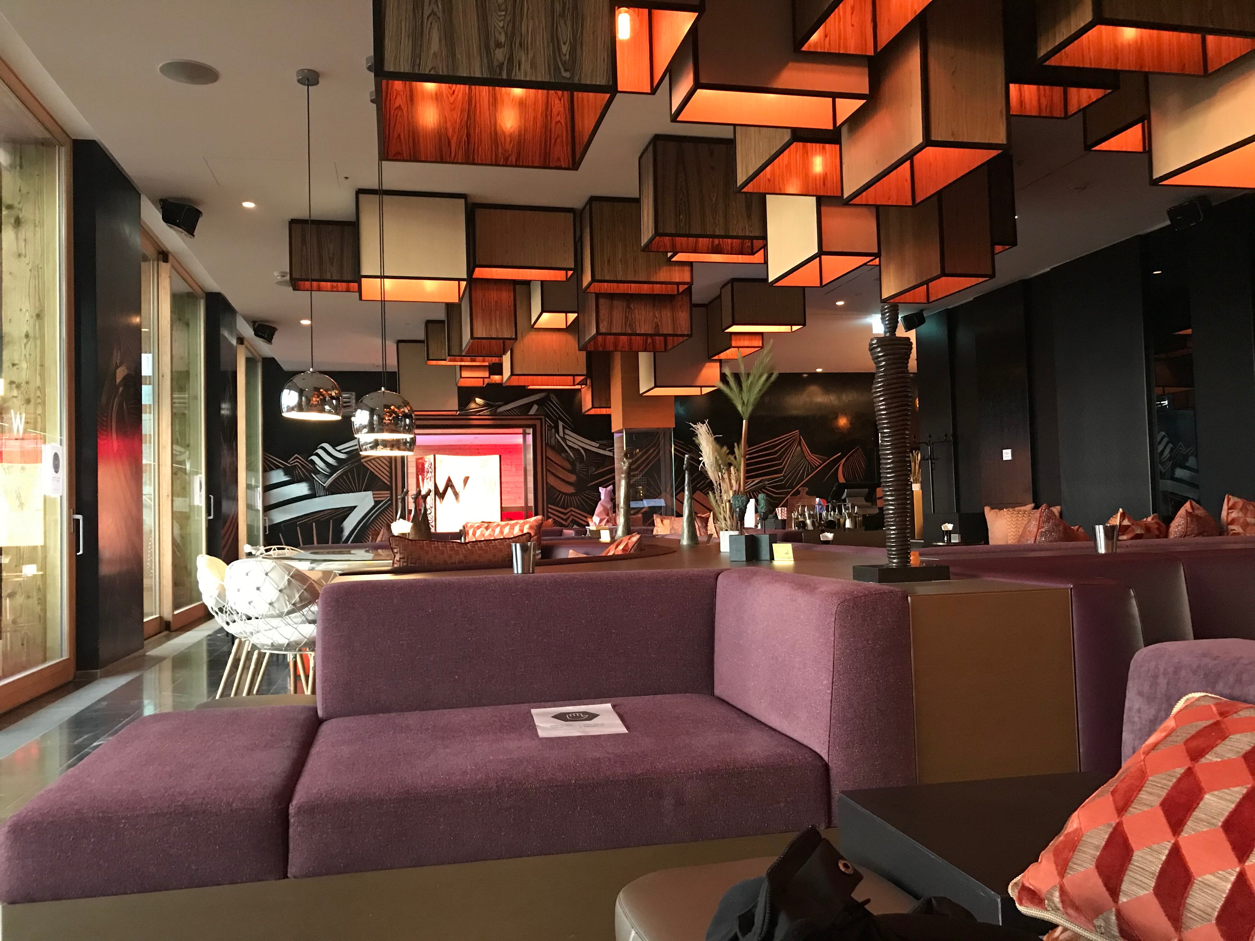 韦尔比耶W酒店-餐饮