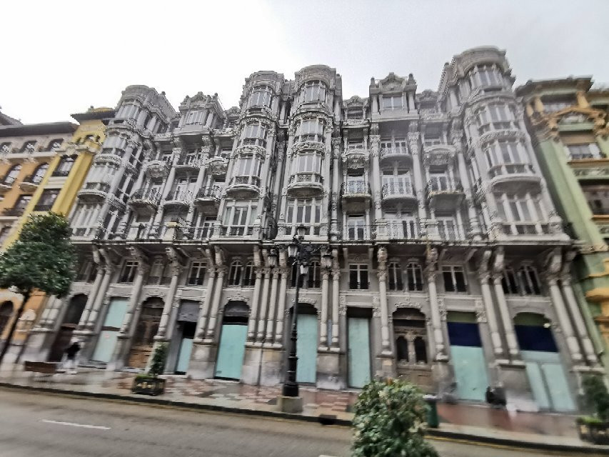 Calle Uria-奥维耶多必去景点