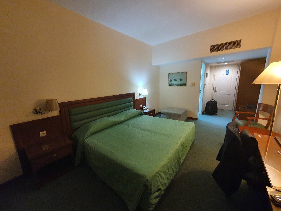 帕里瑞亚酒店主图