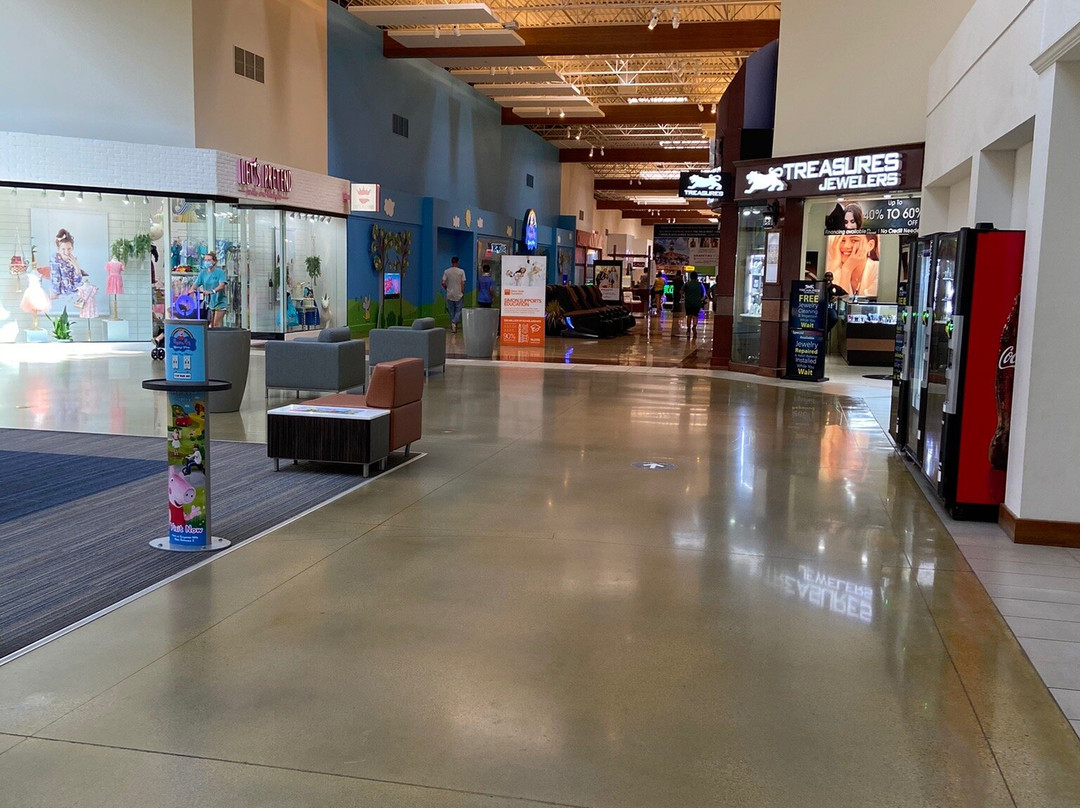 葡萄米尔斯购物中心-葡萄藤必去景点