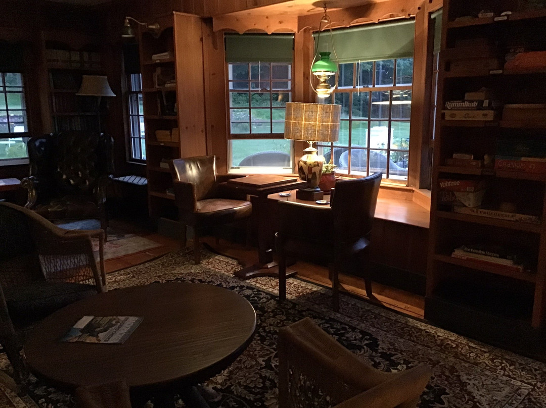 Horse and Hound Inn主图