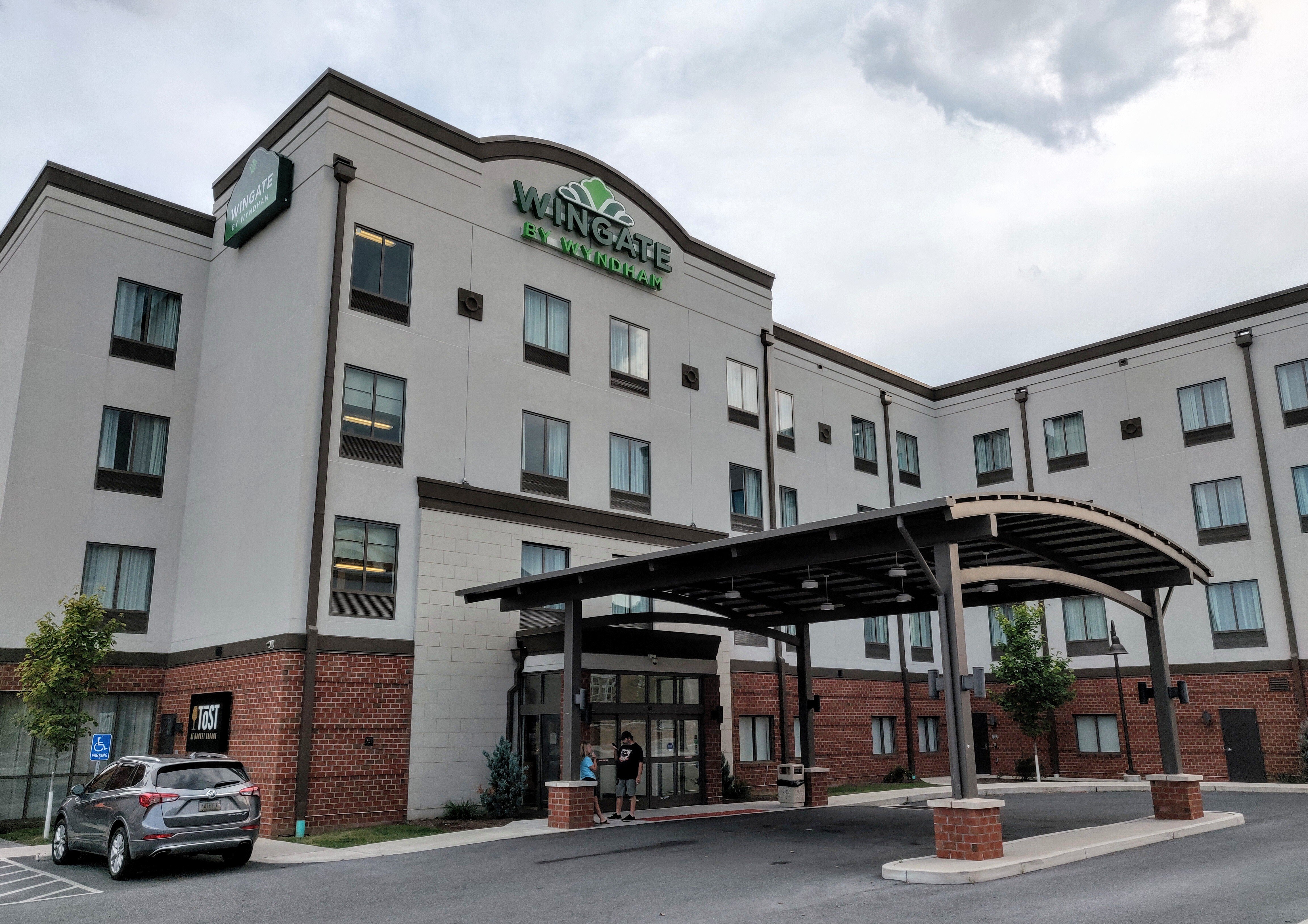 Wingate by Wyndham Altoona Downtown/Medical Center-浴室
