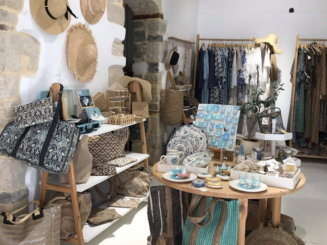 Blue Shades-Ierapetra必去景点