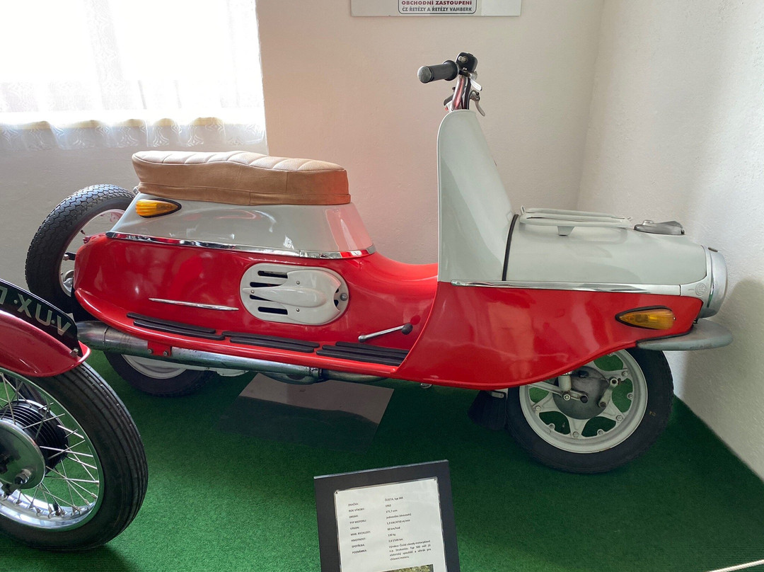 Muzeum historických motocyklů-Becov nad Teplou必去景点