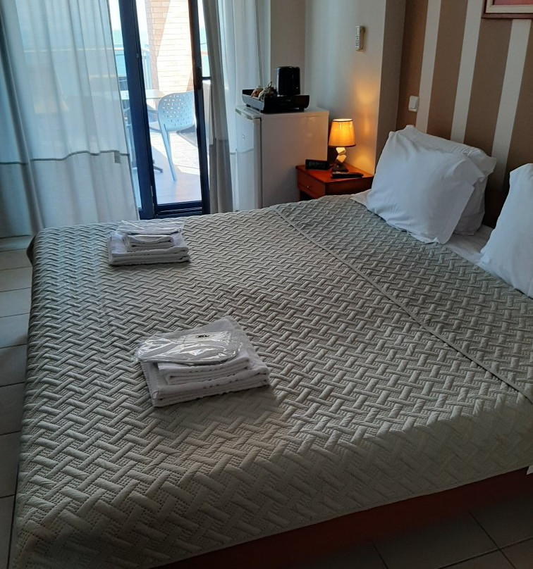 CABO VÉRDE Cafe Bar Hotel主图