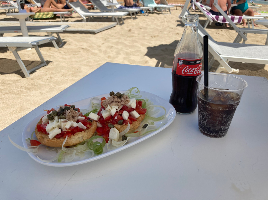 Moma Exclusive Beach
